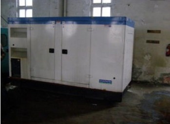 永春康明斯150kw大型柴油二手发电机组